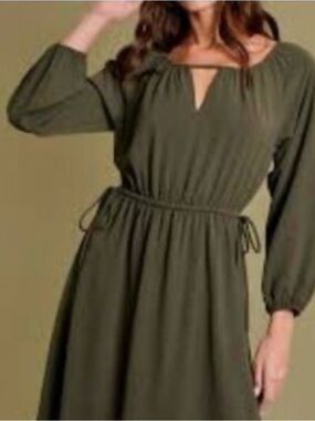 Gilli Olive Long Sleeve Drawstring Waist Maxi Dress